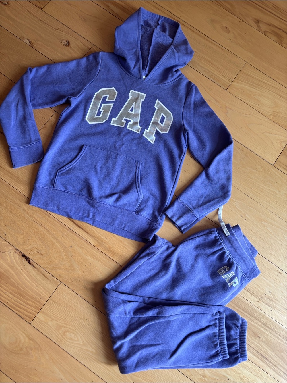 Girls XL GAP Purple Hoodie and Sweatpants Set
